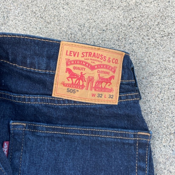 Men’s Dark wash 505 Levi’s jeans 32 x 32 - Picture 5 of 5